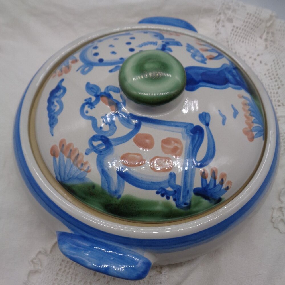 MA Hadley Covered Casserole Serving Dish Cow & Pig